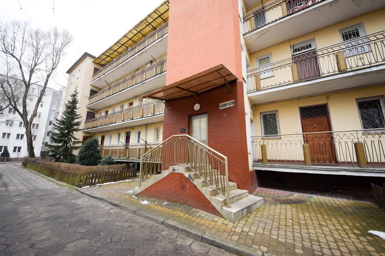 Shortstaypoland Leszno Варшава Екстер'єр фото